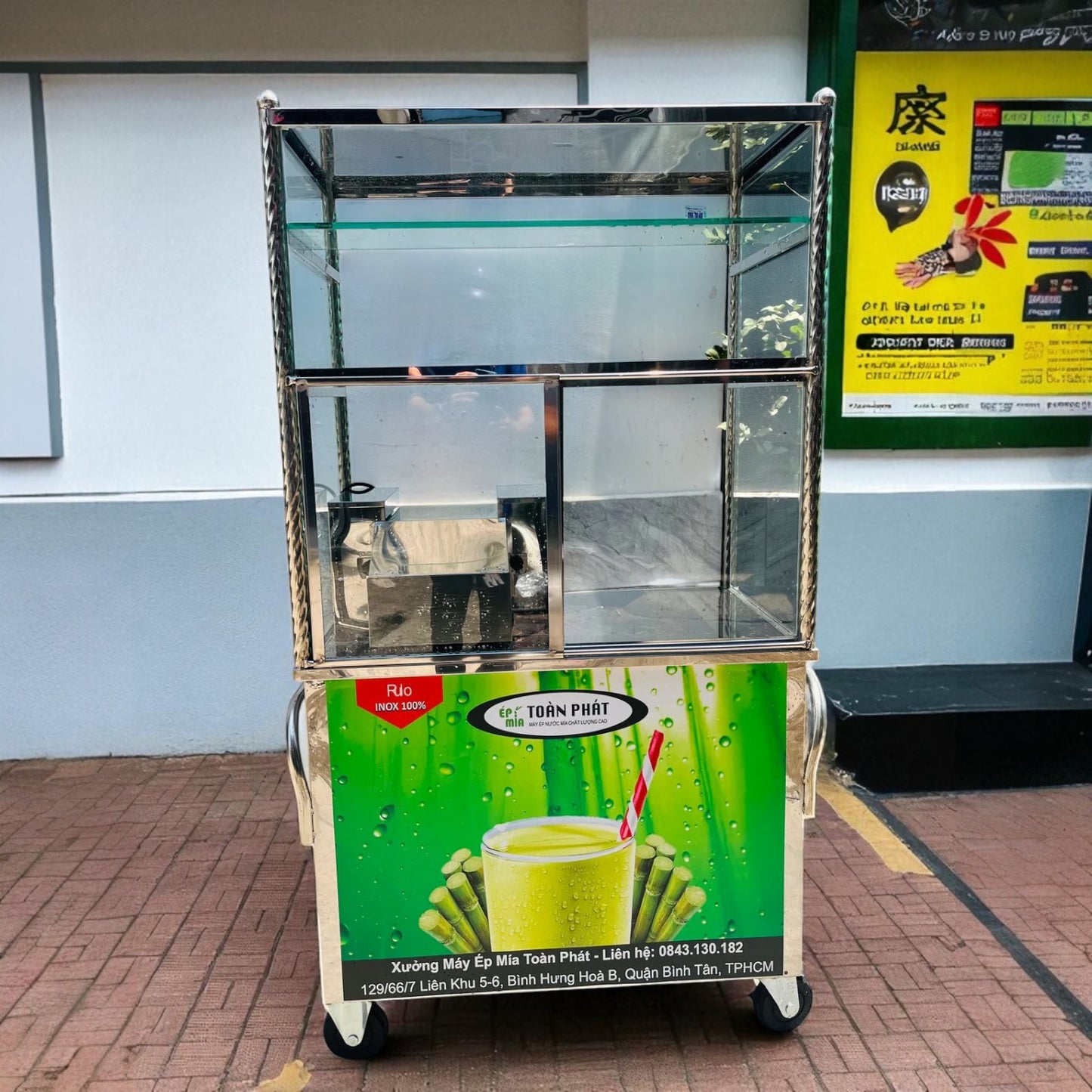 Xe nước mía siêu sạch tủ kính chất lượng cao Toàn Phát, động cơ 800-1000w mới 100% 12 bạc đạn, đầu ép full inox 304, ép được 2-3 cây cùng lúc 🎁 Đặc biệt quà tặng máy xay CN tạo bọt 4500w